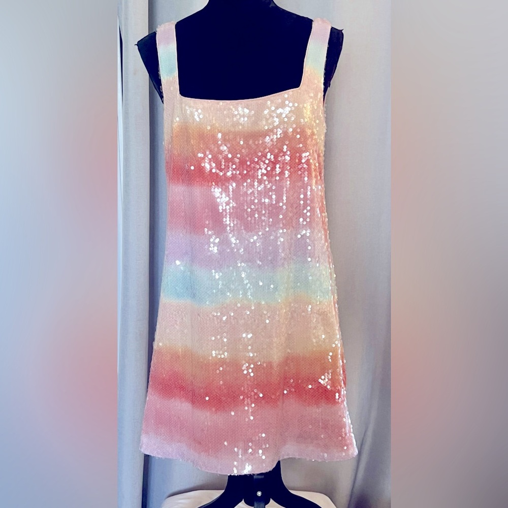 Gianni Bini short dress & due to the nature of the placement,ea dress is unique
